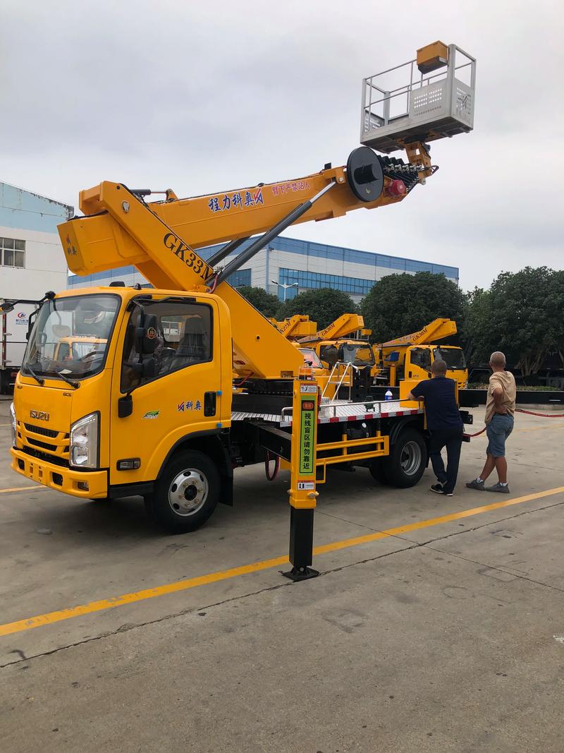 大同五十鈴高空作業(yè)車 伸縮臂長覆蓋廣，專業(yè)供應廠家詳解